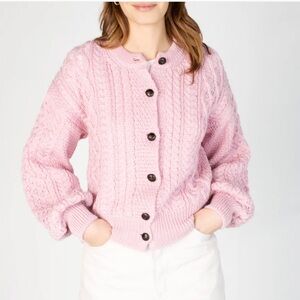 Ireland’s Eye Wool Clover Cropped Aran Cardigan Pale Pink